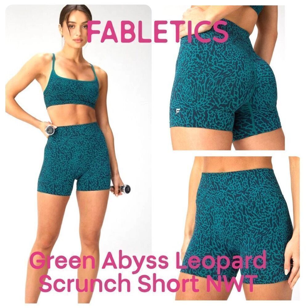 Fabletics Scrunch Shorts 4” Green Abyss Leopard NWT Size L
